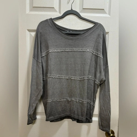 scandal italy Tops - Scandal Italy Silk Viscose Long Sleeve Grey Shirt Sequin Stripe Relaxed One Size